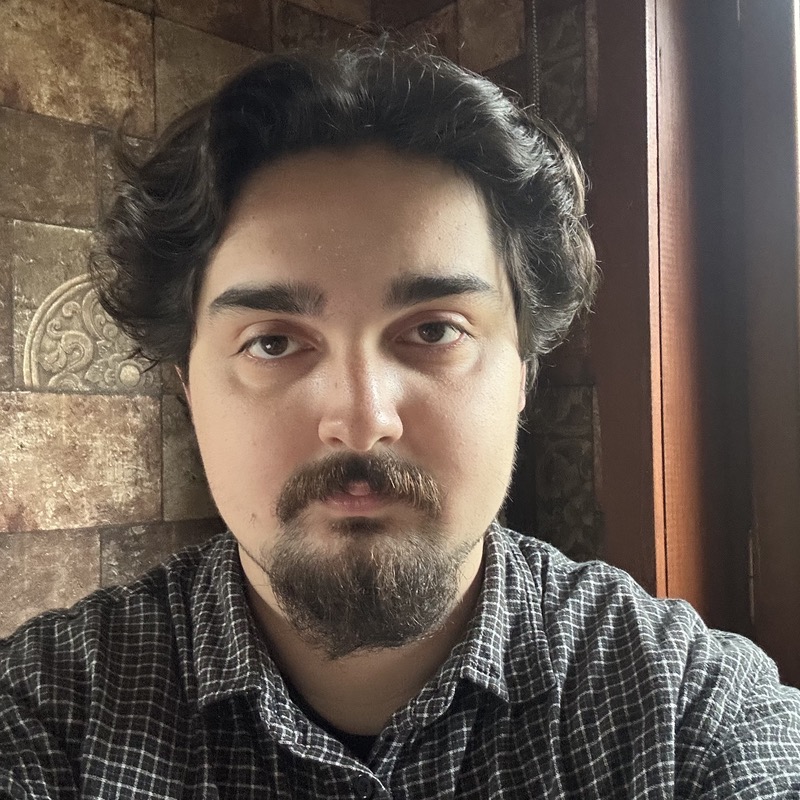 Melih Koç