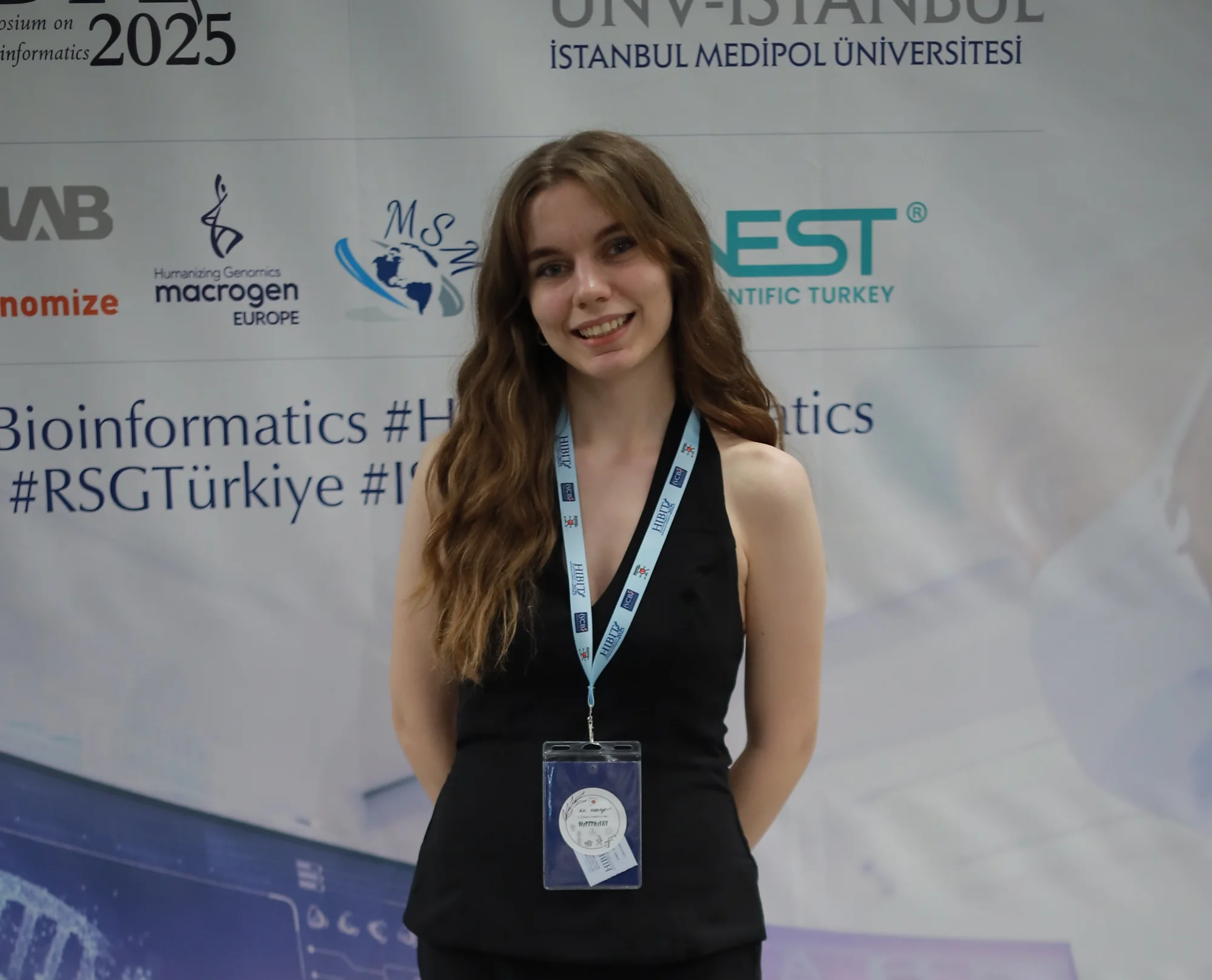 Hilal Kınalı